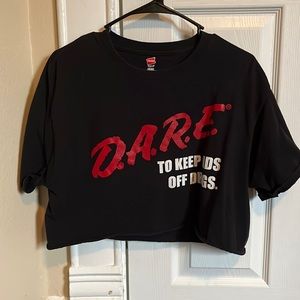 Med black cropped D.A.R.E tshirt